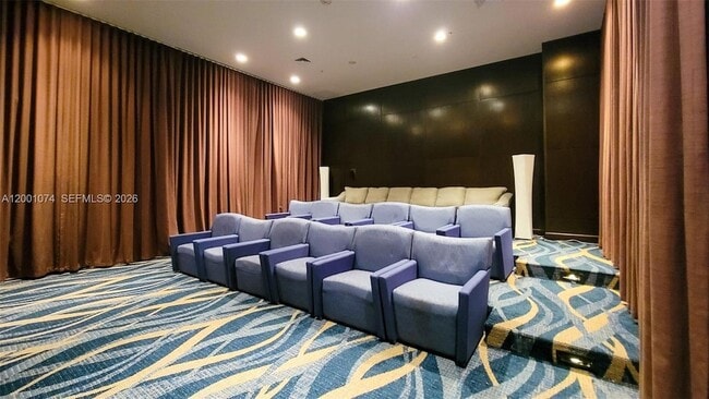 Building Photo - 2775 NE 187th St