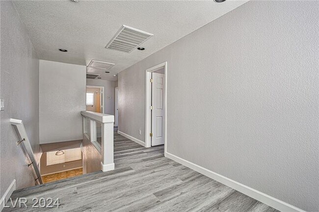 Building Photo - 6586 W Camero Ave