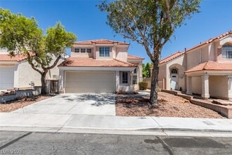 Building Photo - 9712 Peacock Hill Cir