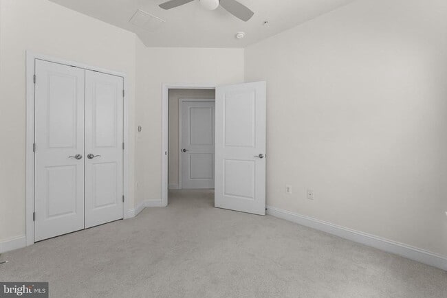 Building Photo - 5974 Logans Way