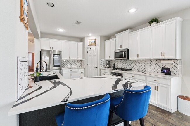 Building Photo - 9403 Peralta Creek Ct