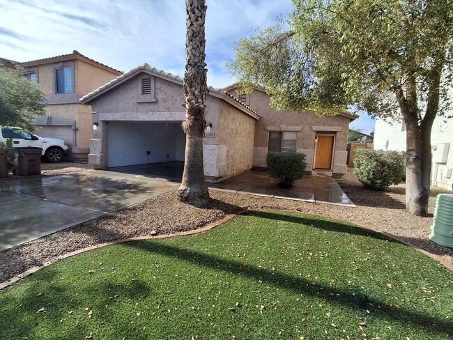 Building Photo - Free November Rent! Beautiful Home in Johnson Ranch! Fully Renovated! Waived Application fee!