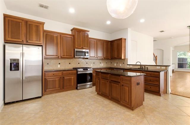 Building Photo - 4525 W University Blvd