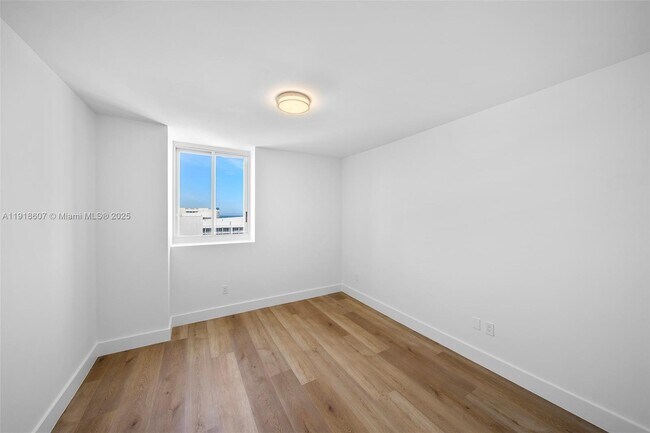 Building Photo - 4779 Collins Ave