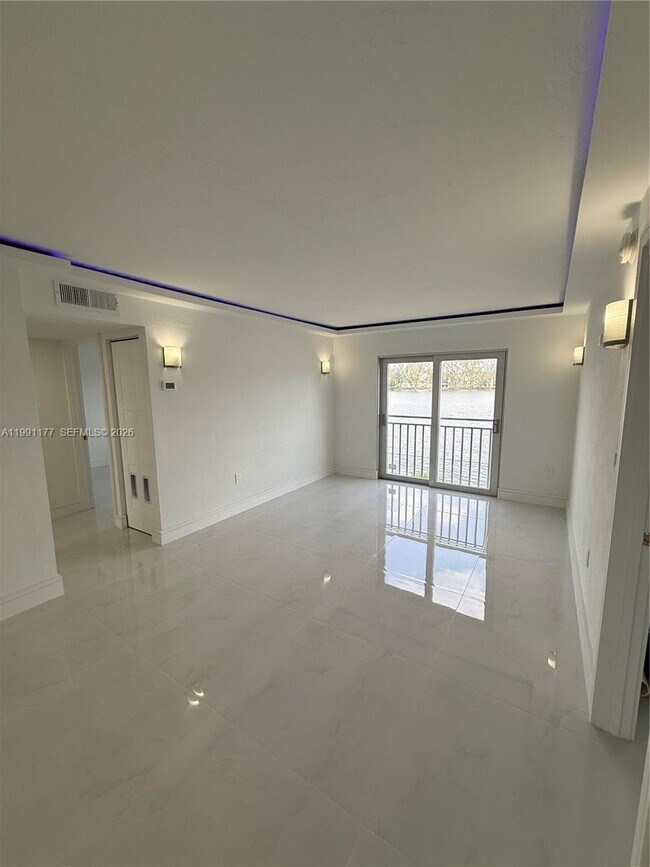 Building Photo - West Okeechobee Road, Hialeah, FL 33016 - 3 BR 2 BA condo