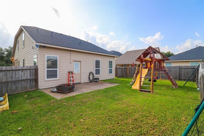 Building Photo - 7438 Tonsley Springs Dr