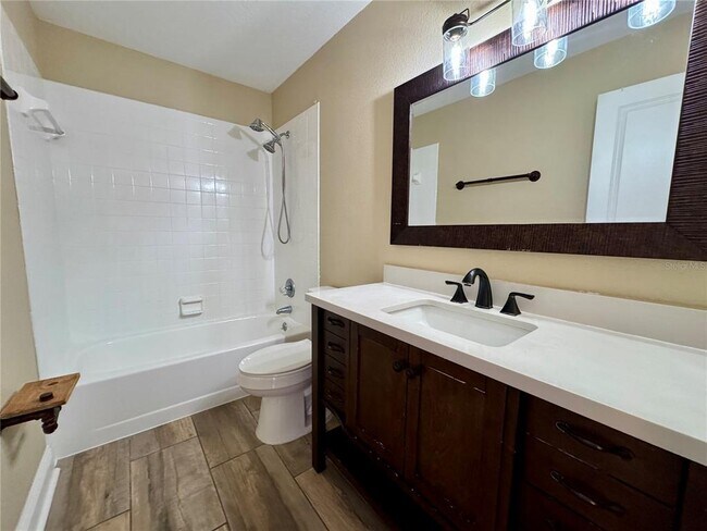 Building Photo - 3233 Hickory Tree Rd