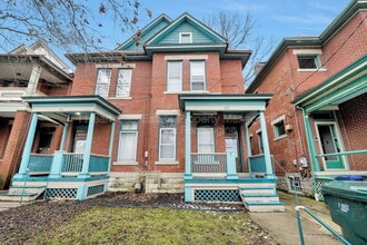 Building Photo - 69 E 1st Ave