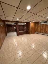 Building Photo - 458 Midland Ave