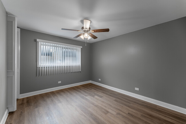 Building Photo - 314 Lathrop Ave