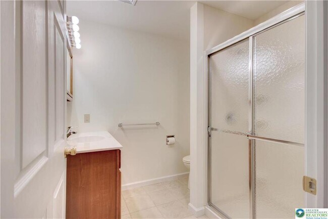 Building Photo - 1057 Decatur St