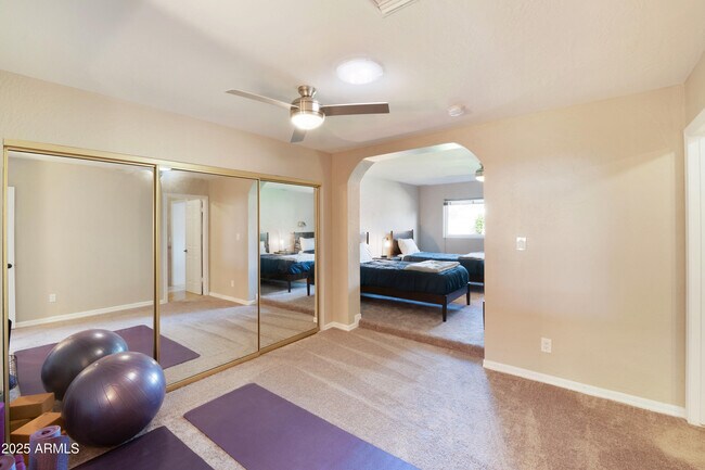 Building Photo - 7074 E Aster Dr