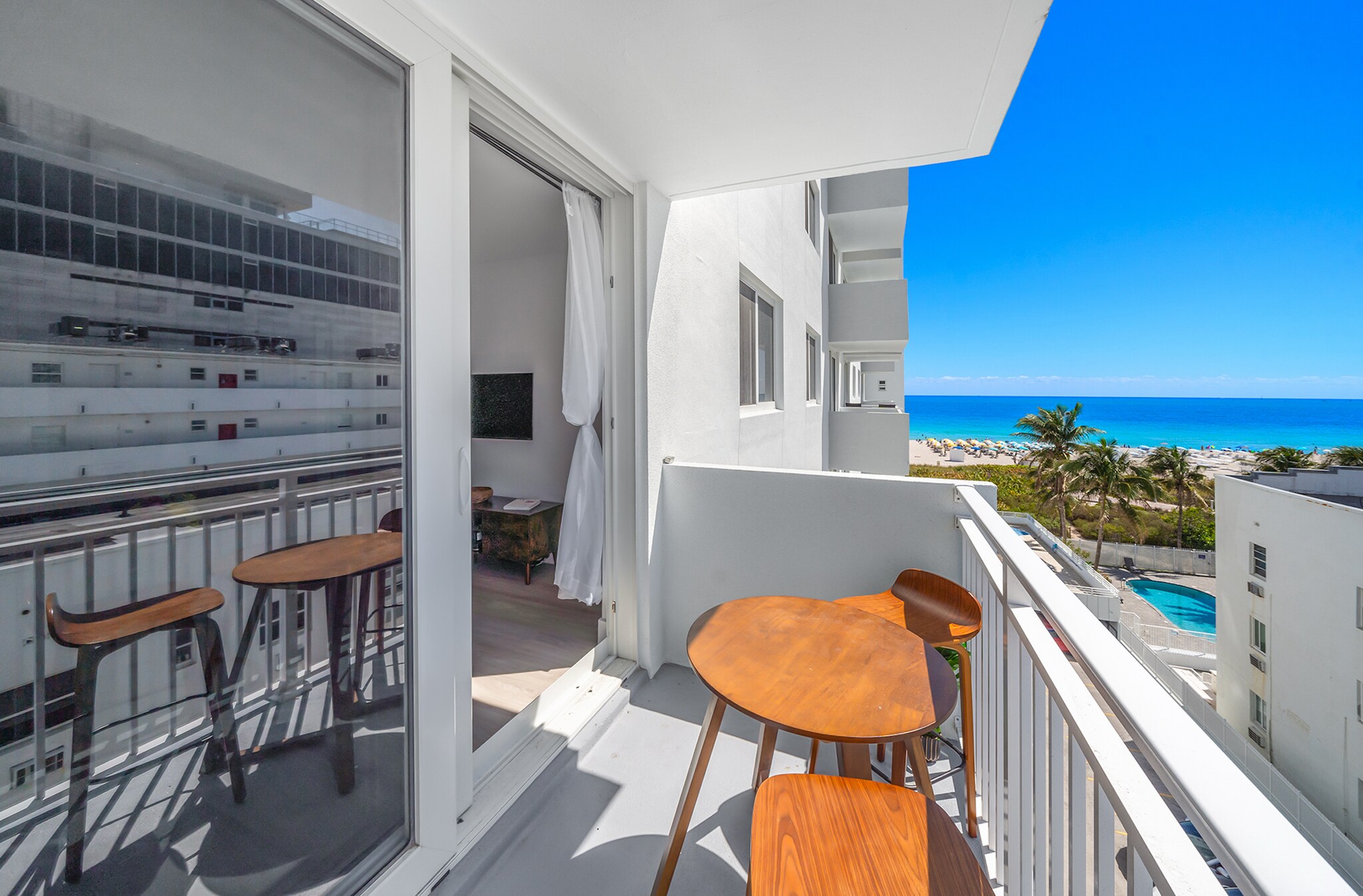 Building Photo - 345 Ocean Dr