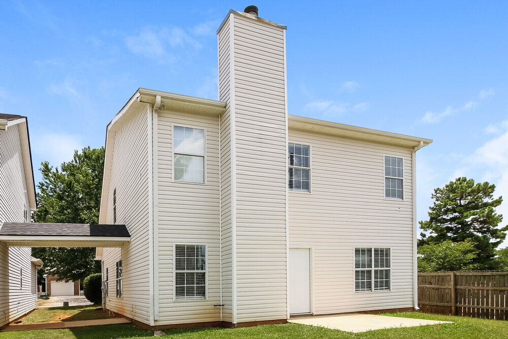 Building Photo - 7567 Winderemere Park