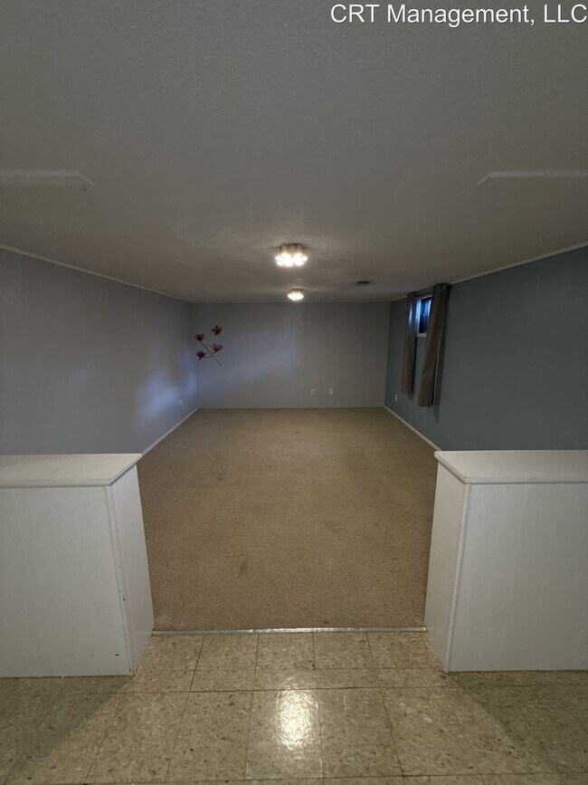 Building Photo - Beautiful 3 Bed 2.5 Single Family Home in ...