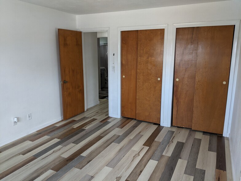 Building Photo - 2319 Cherry Hills Dr