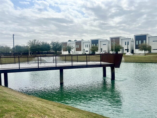 Building Photo - 2218 Cortijo Pl