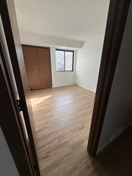 Building Photo - 1544 Cedarwood Dr