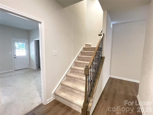 Building Photo - 14019 Martin Hill Wy