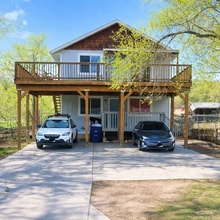 Building Photo - 2509 Wheeler Ave