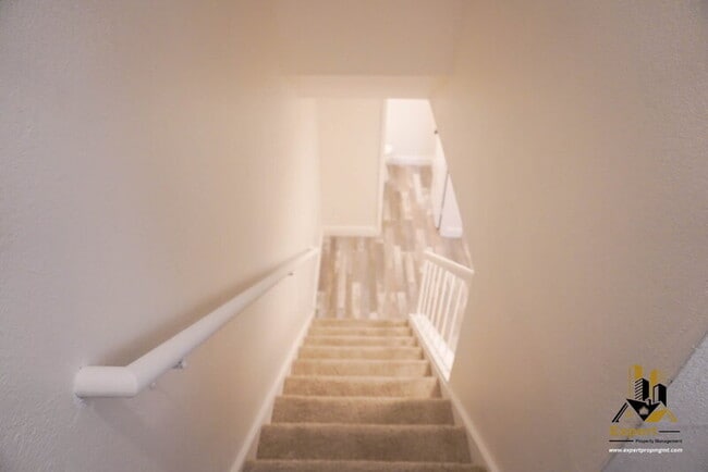 Building Photo - 3605 Larchmont Square Ln