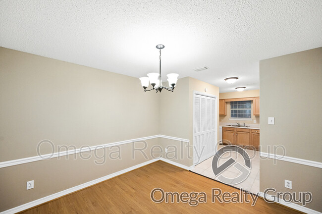 Building Photo - 6936 Magnolia Trace