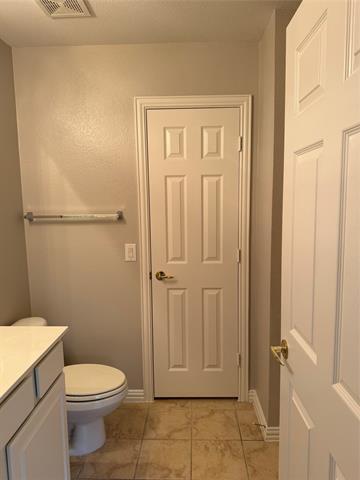 Building Photo - 454 Long Cove Dr
