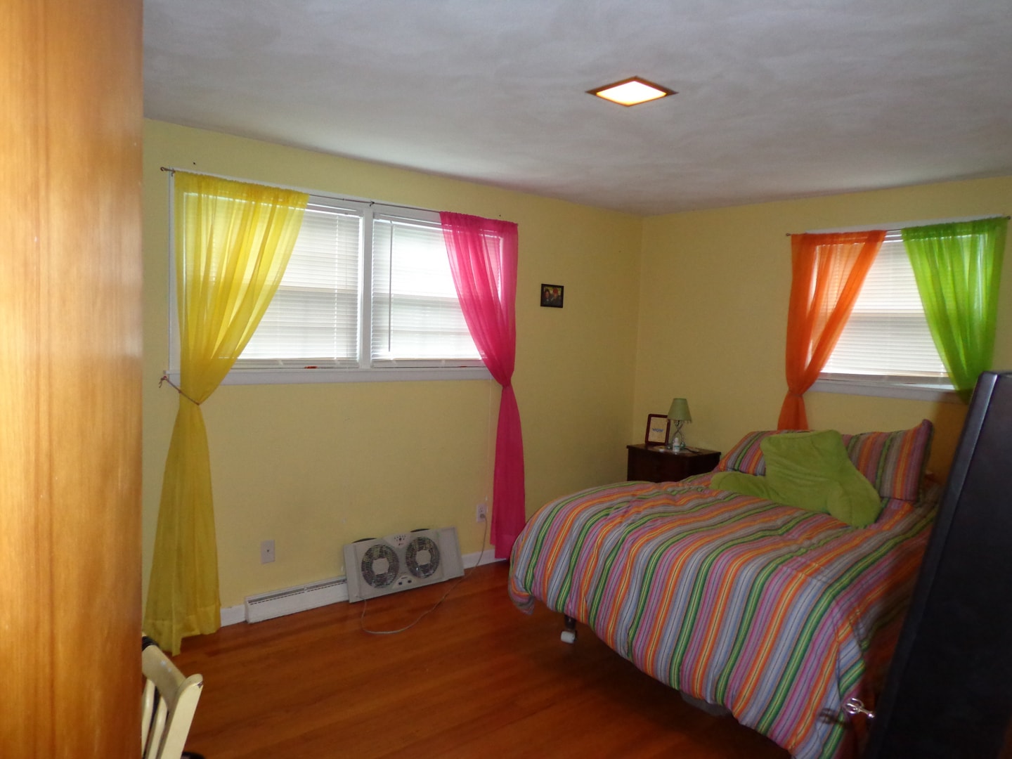 Building Photo - 301 Roosevelt Ave