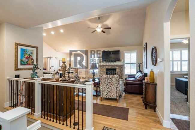 Building Photo - 3806 Edison Ave