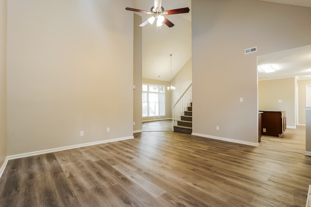 Building Photo - 1011 Laurens Way