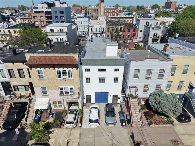 Building Photo - 235 Ogden Ave.