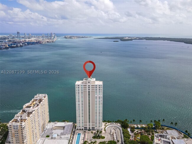 Building Photo - 800 Claughton Island Dr