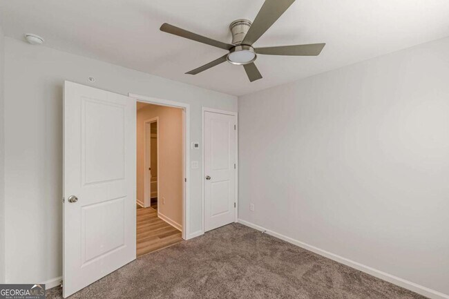 Building Photo - 1205 Skylar Ln SE