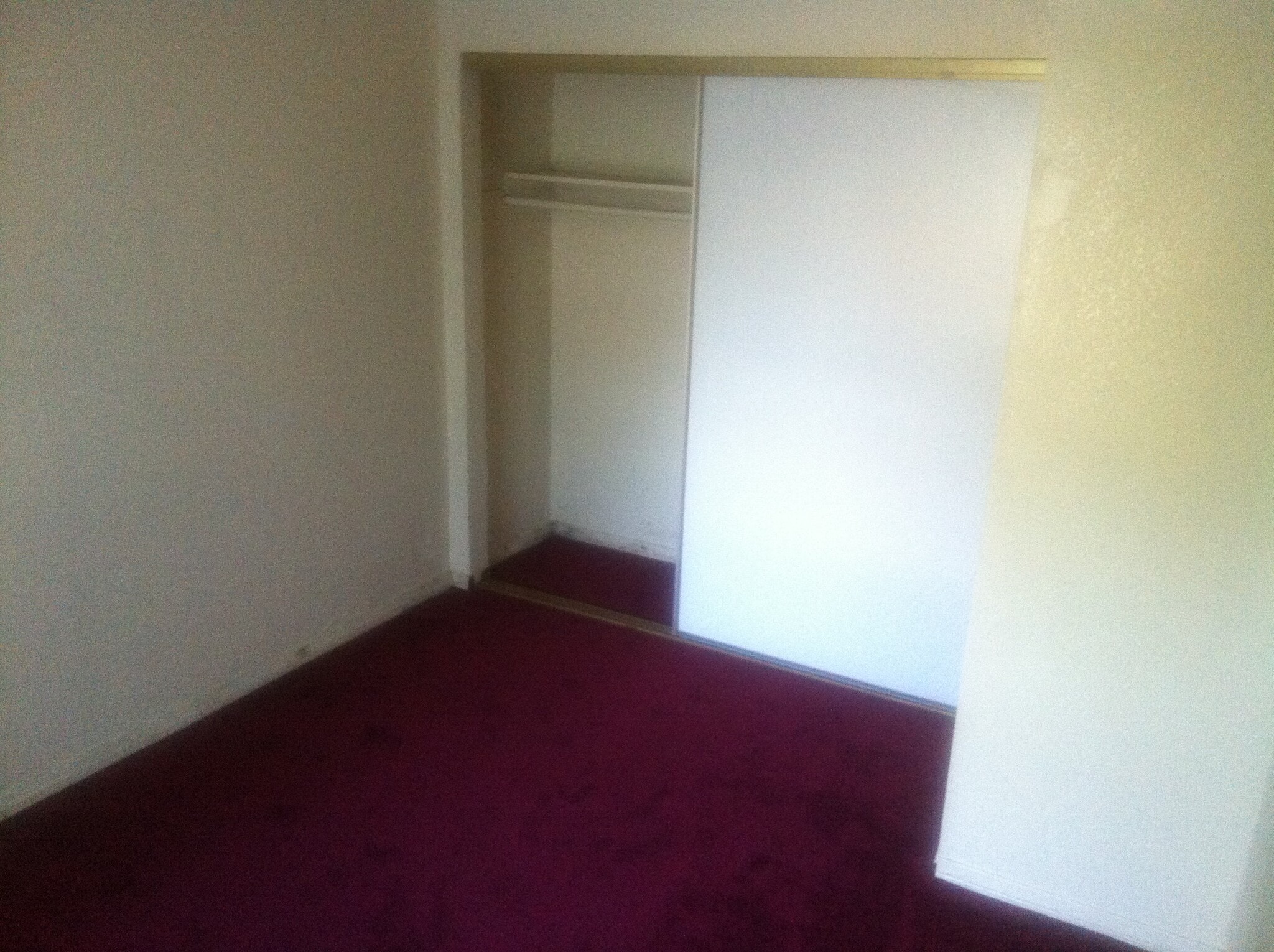 Building Photo - 518 25th St