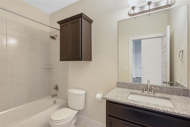 Building Photo - 10639 Wills Lp