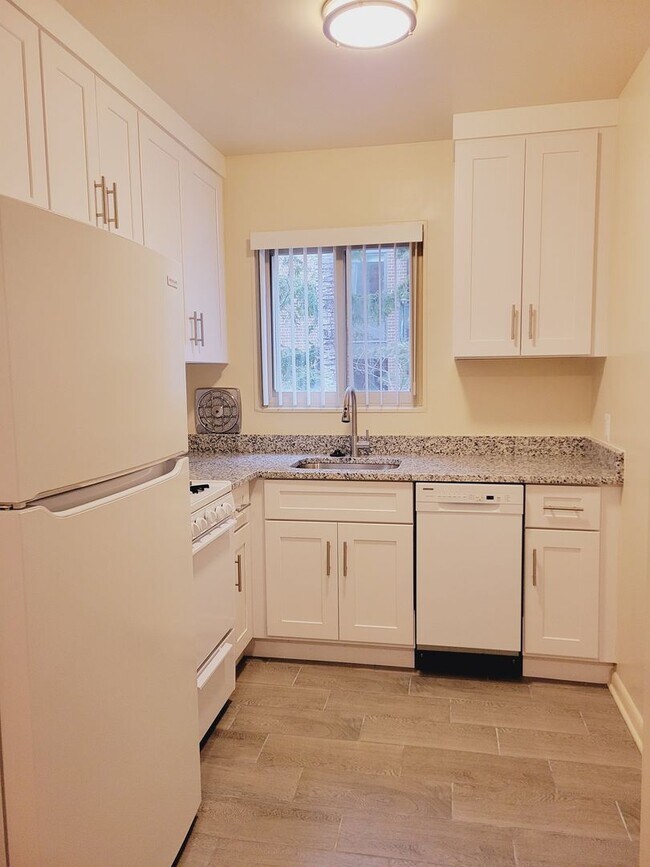 Interior Photo - Twelve Oaks Apartments