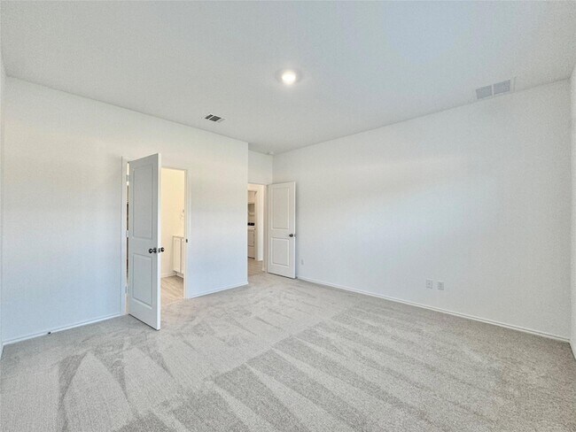 Building Photo - 1316 Acorn Oak Dr