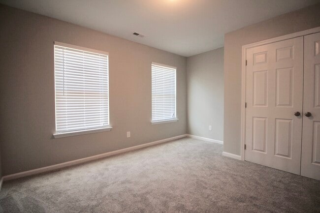 Building Photo - 1308 37th St