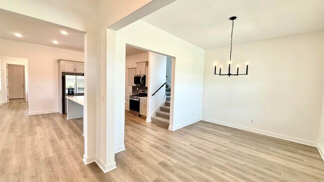 Building Photo - 5695 Pleasant Pk Pl