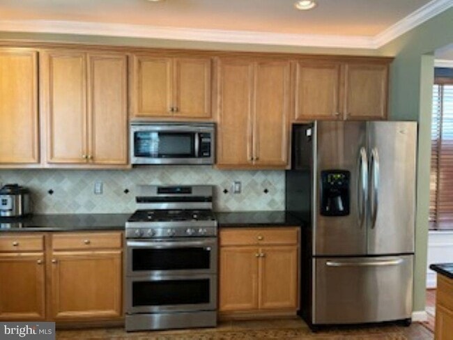 Building Photo - 7522 Lindberg Dr