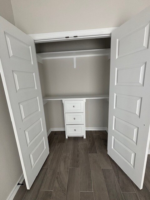 Building Photo - 1117 E Esperanza Ave