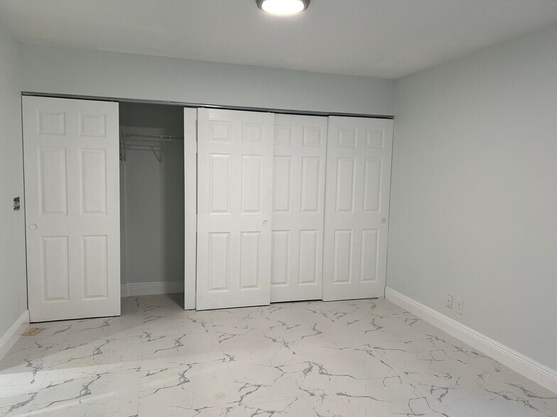 Building Photo - 2 Crossings Cir