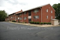 Building Photo - 2322 Glendale Terrace