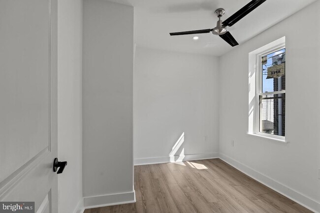 Building Photo - 3450 Almond St