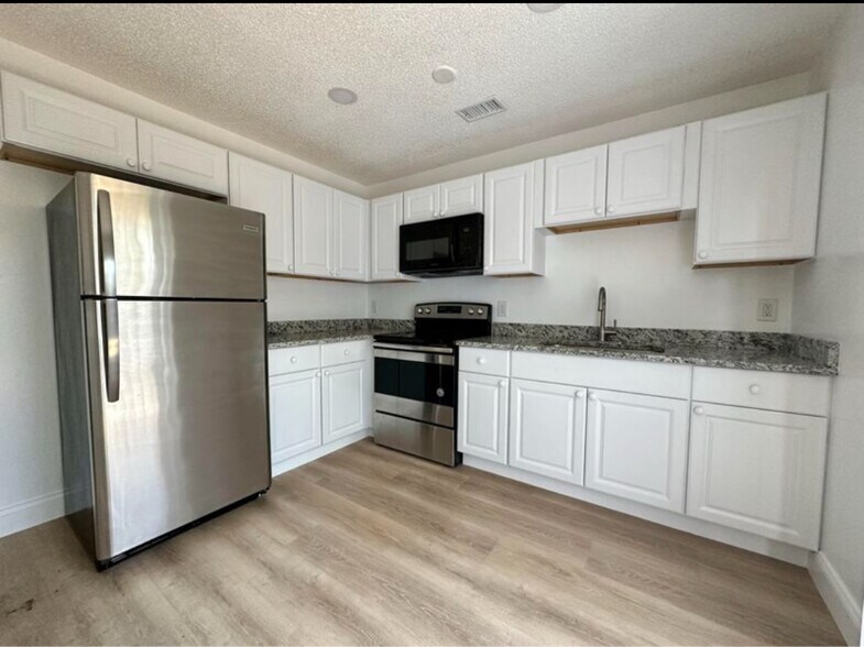 Building Photo - 4522 Kirk Rd