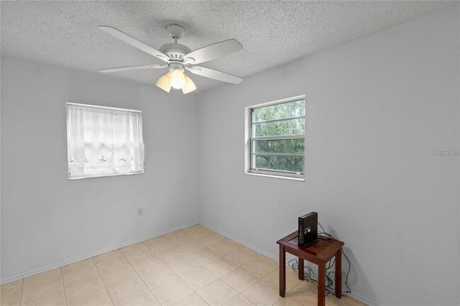 Building Photo - 40319 Orange Cir