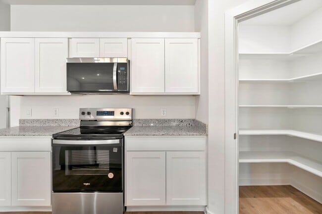 Building Photo - Brand-New 4 Bedroom Home in Prairie Grove!...