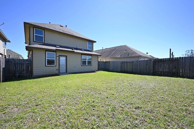 Building Photo - 10331 Admirable Path