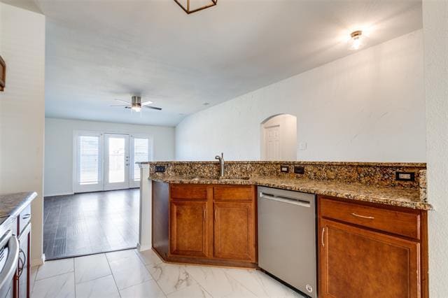 Building Photo - 222 Independence Tr