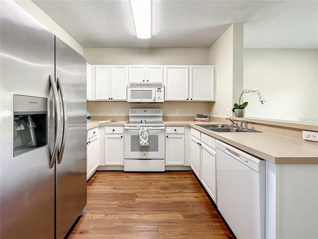 Building Photo - 6021 Osprey Lake Cir